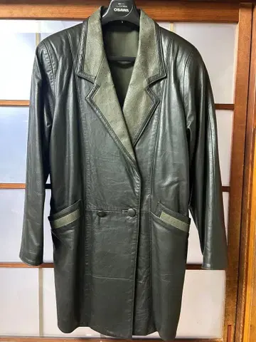다크 그린 가죽 롱 자켓