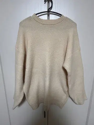 ADRER 아들러 24aw 극상 후와모치 니트 화이트 s