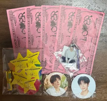 ACT T MORROW 투어 굿즈 캡슐 토이 태현
