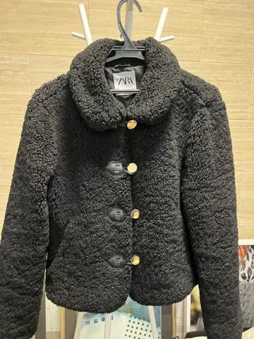 ZARA 보아 자켓 블랙