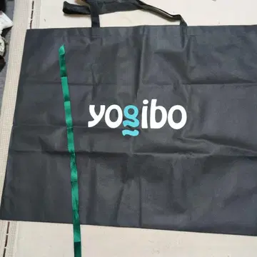 Yogibo 로고 토트백 빅 블랙