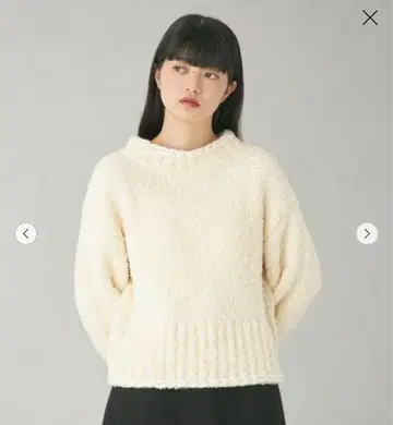 EMMEL REFINES 블레이드 플러피 니트 풀오버