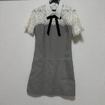 하운드투스 체크 레이스 슬리브 원피스