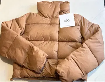 [ 미사용 새상품 ] aloyoga 베스트셀러 Gold Rush 퍼