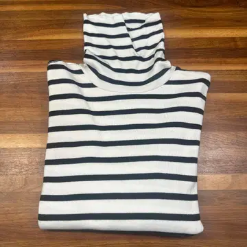 프레임워크 보더 터틀넥