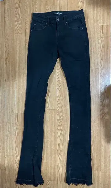 인기 ESNTL LAB 청바지