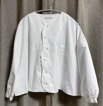 didizizi 아틀리에 드 사봉 여아 자수 볼레로풍 블라우스 화이트