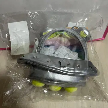 나루미야 나카무라 군의 우주선 파우치