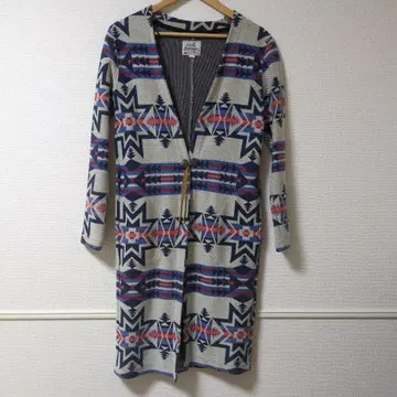 Anti Ballistic 기하학 패턴 가디건 프리 사이즈