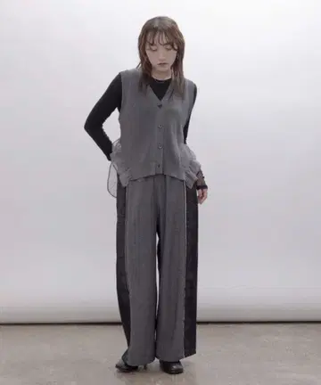 새상품 이번 시즌 Eimee Law 레이스 레이어드 글렌체크 팬츠