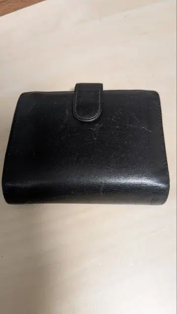 피오키 접이식 지갑