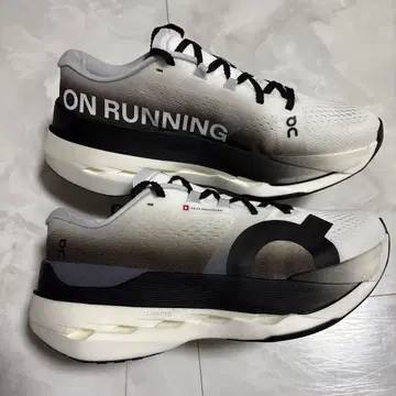 [ 새상품 ] On Cloudboom Max 클라우드붐 맥스