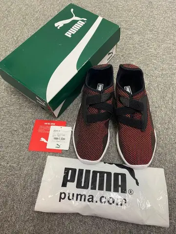 PUMA 스니커즈 모스트로