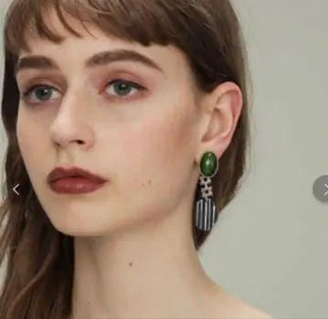 그레이스 콘티넨탈 이어클립