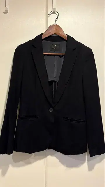 23구 테일러드 자켓 네이비 울 온워드켄잔