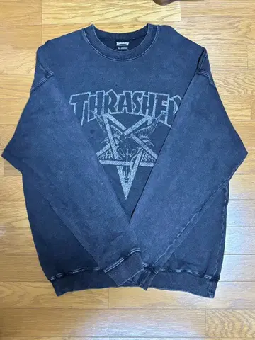THRASHER 맨투맨