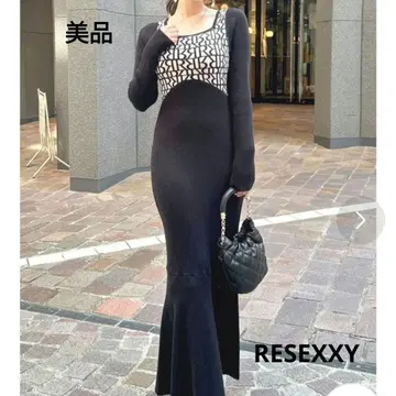 [ 새상품급 ] 리젝시 로고 자카드 머메이드 원피스 블랙