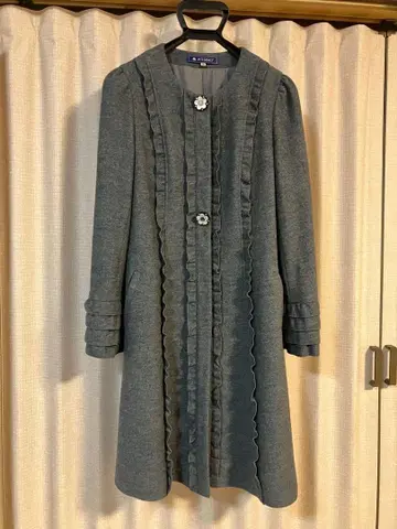 M's gracy 그레이 프릴 롱 코트