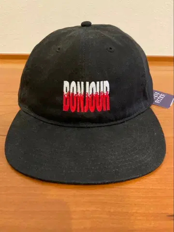[미사용 새상품] 봉주르 레코드 봉주르 자수 블랙 캡