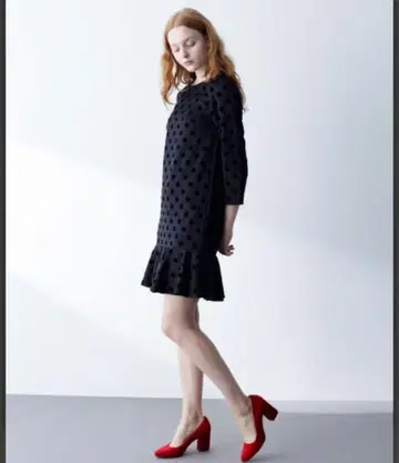 그레이스 콘티넨탈 플로키 도트 원피스