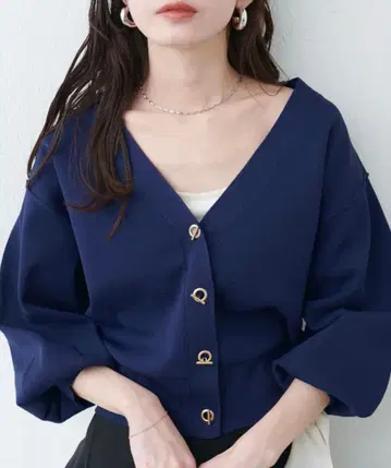 [택 포함 새상품] natural couture 네이비 가디건 F