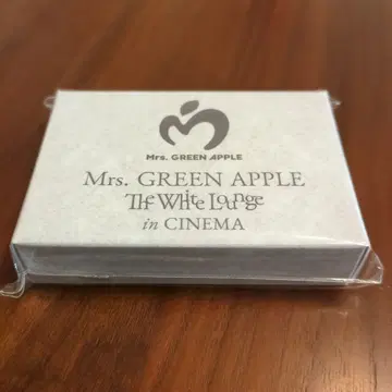 Mrs. GREENAPPLE The White Lounge 트럼프