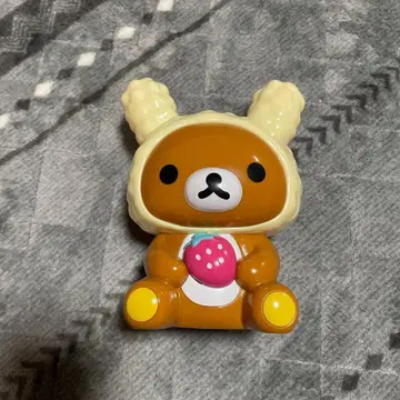리락쿠마 스트로베리 피규어 약 10cm