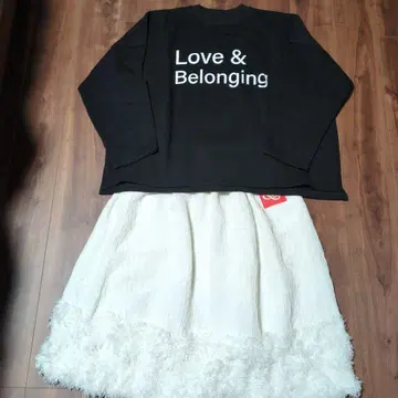 알뜰 구매! 토마스 맥파이 맨투맨, 스커트 세트