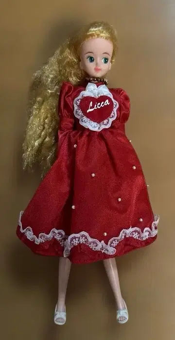 리카짱 인형 Licca 빨간색 드레스