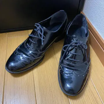 DIANA 블랙 옥스퍼드 슈즈