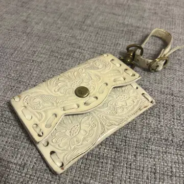 카빙 트라이브스 카드 홀더