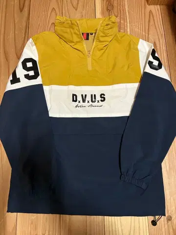 데빌 유스 D.V.U.S. 아노락 자켓 S