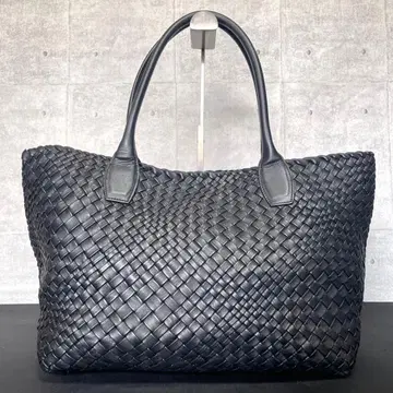 미사용급 FALORNI BLACK 인트레차트 램 가죽 토트백