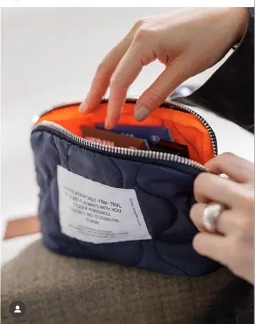 [미개봉 새상품] forme 히가시하라 아키 트래블 파우치 소 네이비