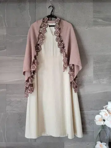 DRESS NADESHICO 레이스 패턴 핑크 스톨