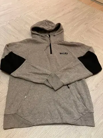 Reebok 후드 부착 후드티 M 사이즈 그레이/블랙