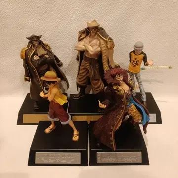 제일복권 원피스 피규어 묶음 판매 로우 곰 로저 흰 수염