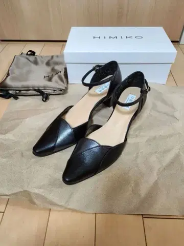 himiko 스트랩 세퍼레이트 펌프스 블랙 히미코 23cm