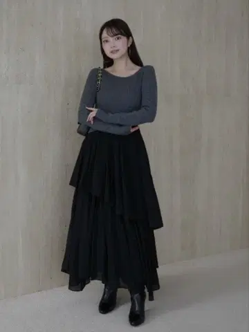 anuans 보트넥 불규칙 밑단 도킹 니트 원피스