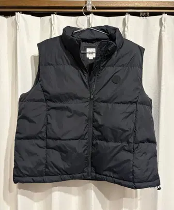 GAP 블랙 다운 베스트 M 사이즈