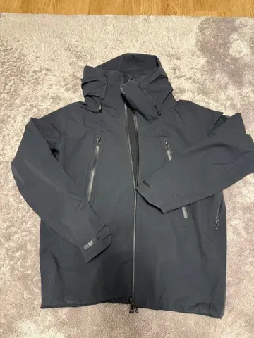 DESCENTE ALLTERRAIN 마운틴 후드티 다크 네이비