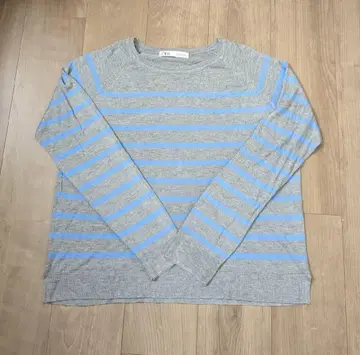 새상품 ZARA 보더 니트