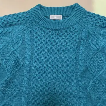 amr 터콰이즈 케이블 니트 스웨터 긴팔