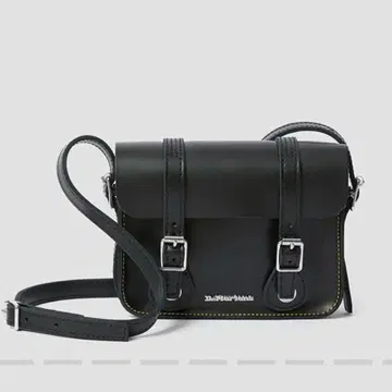 닥터마틴 7인치 사첼백 (BLACK, FREE)