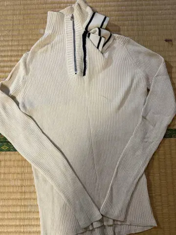 Y/PROJECT 아이보리 더블 칼라 하프 지퍼 리브 니트