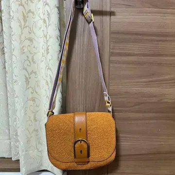 FOSSIL 텍스처 숄더백