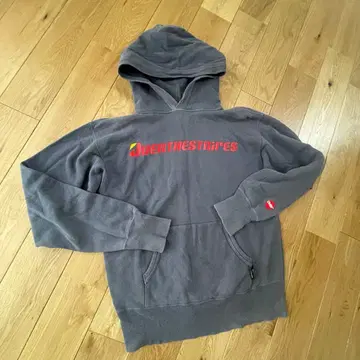 Over The Stripes 그레이 후드티