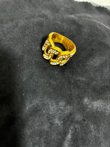 장식적인 골드링