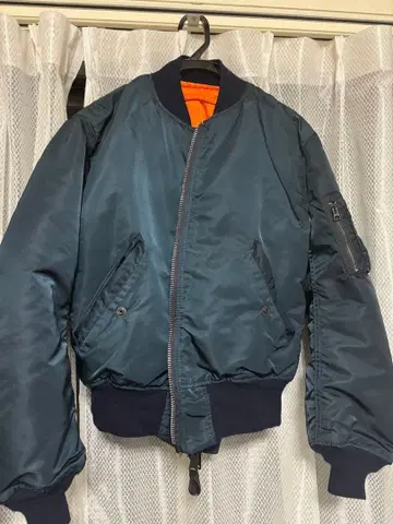 알파 MA-1 플라이트 자켓