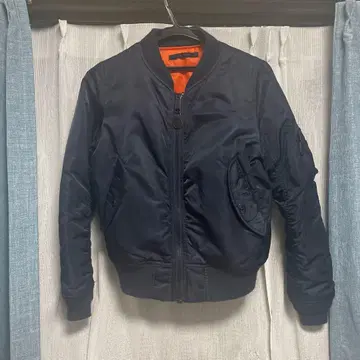 AVIREX 네이비 MA-1 자켓 M 사이즈